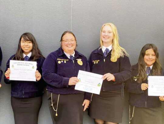 More FFA members from left to right are Hunter Simon, Dianne Vazquez, Makenzie Jackson, Kelly McAfee, Ericka Arvizu, Logan Kainer (Texas FFA Alumni awards- WLC Scholarship, Alumni Support Grant, Outstanding Alumni Chapter, Texas FFA Alumni Scholarship).