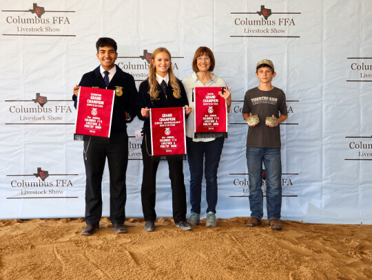 Alley Fitzgerald; Bought by Liz and Ray Fitzgerald for $6,000. Pictured with Liz Fitzgerald and Javier Mendoza.